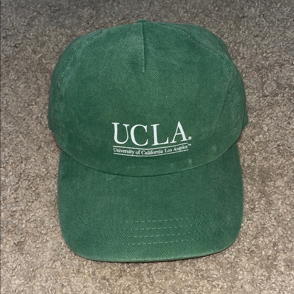 Cotton On hat